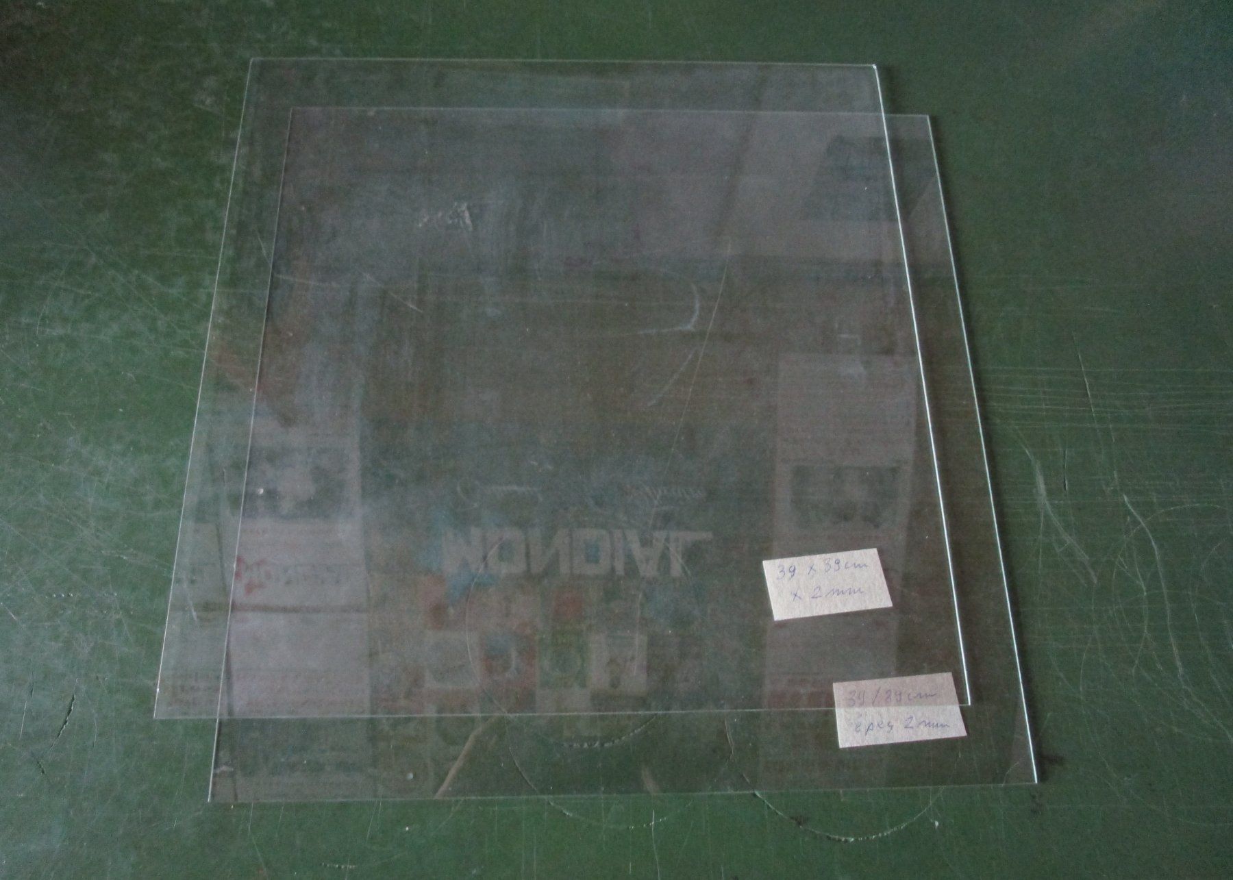 Bicchieri: Verre pour cadre – Usato da Yverdon-les-Bains venduto da jft_n8k8