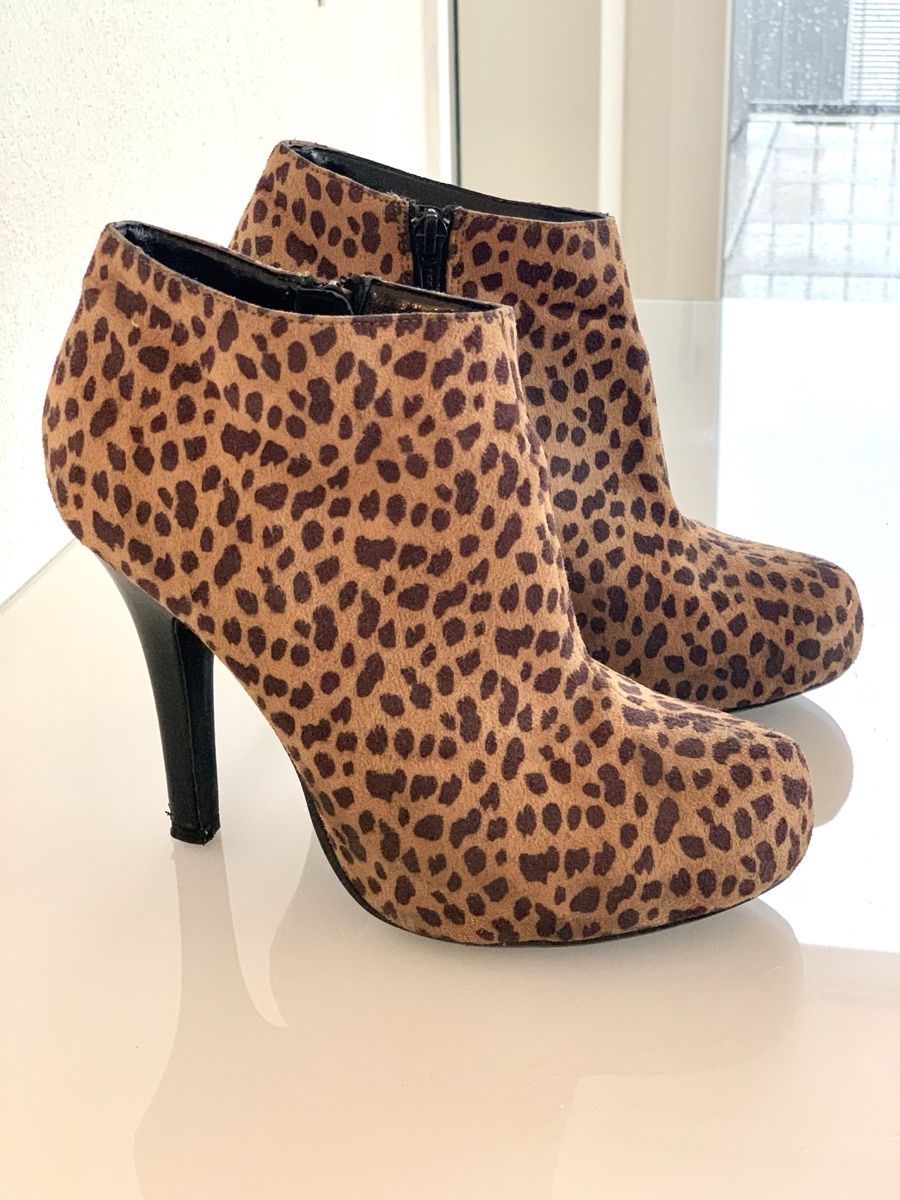 Damenschuhe: schuhe – Gebraucht aus Kilchberg ZH von wolken03