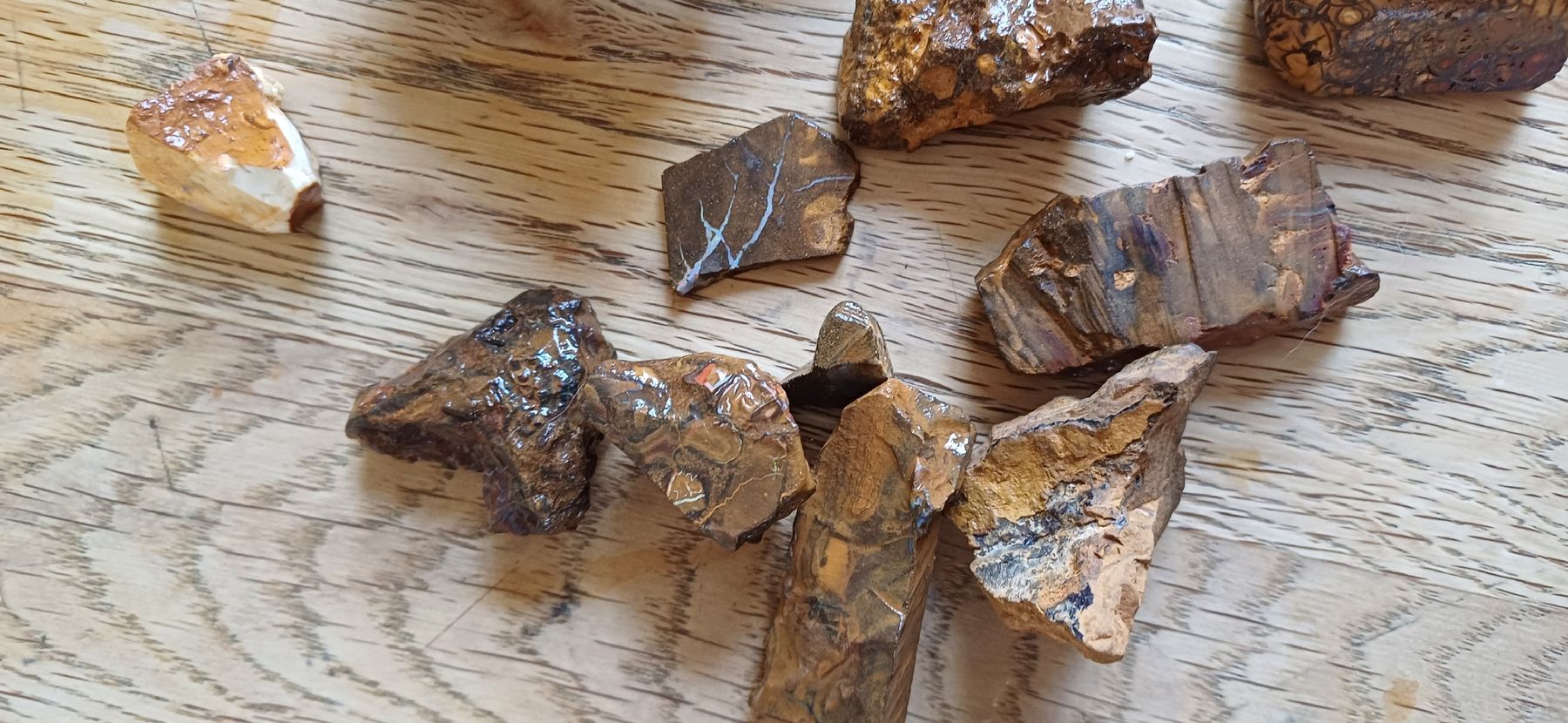 Pietre preziose: 222 Gram Opal roh  – Usato da Flawil venduto da Naphtali 4