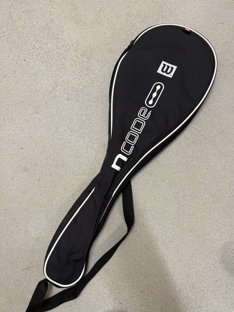 Wilson Racchette: Wilson nCode 120 Squashschläger mit Hülle gebraucht – Usato da Oberengstringen venduto da sigurros 4