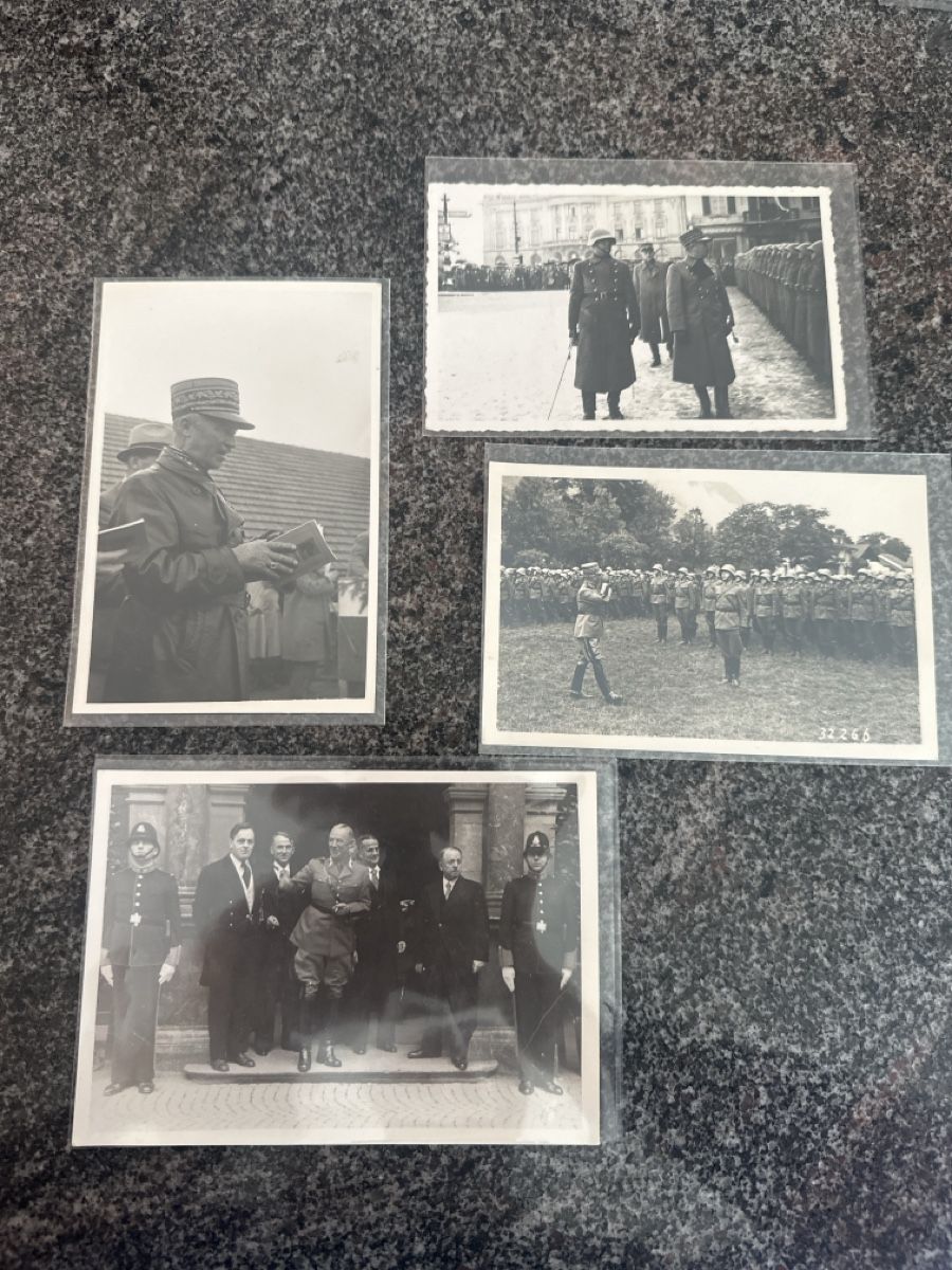 Cartes postales: Armee Guisan – D'occasion à Morbio Inferiore par Ecod