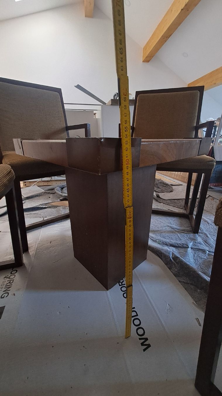 Set di tavolo e panche: Ensemble table et  4 chaises  bois massive  et métal – Usato da Bernex venduto da Dariafr 7