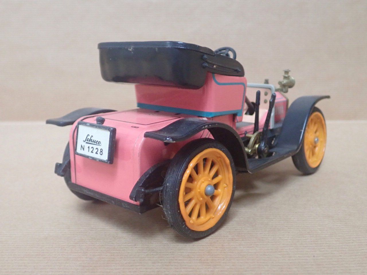 Schuco Modellautos: Opel Doktor-Wagen 1909 - Schuco Oldtimer 357 141 – Gebraucht aus Winterthur von 602ccm 1