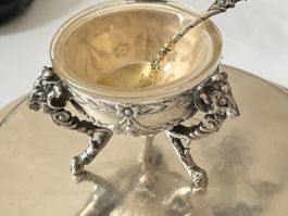 antike Salzgefässe mit Löffeli, 800 gest.Glas n. beschädigt