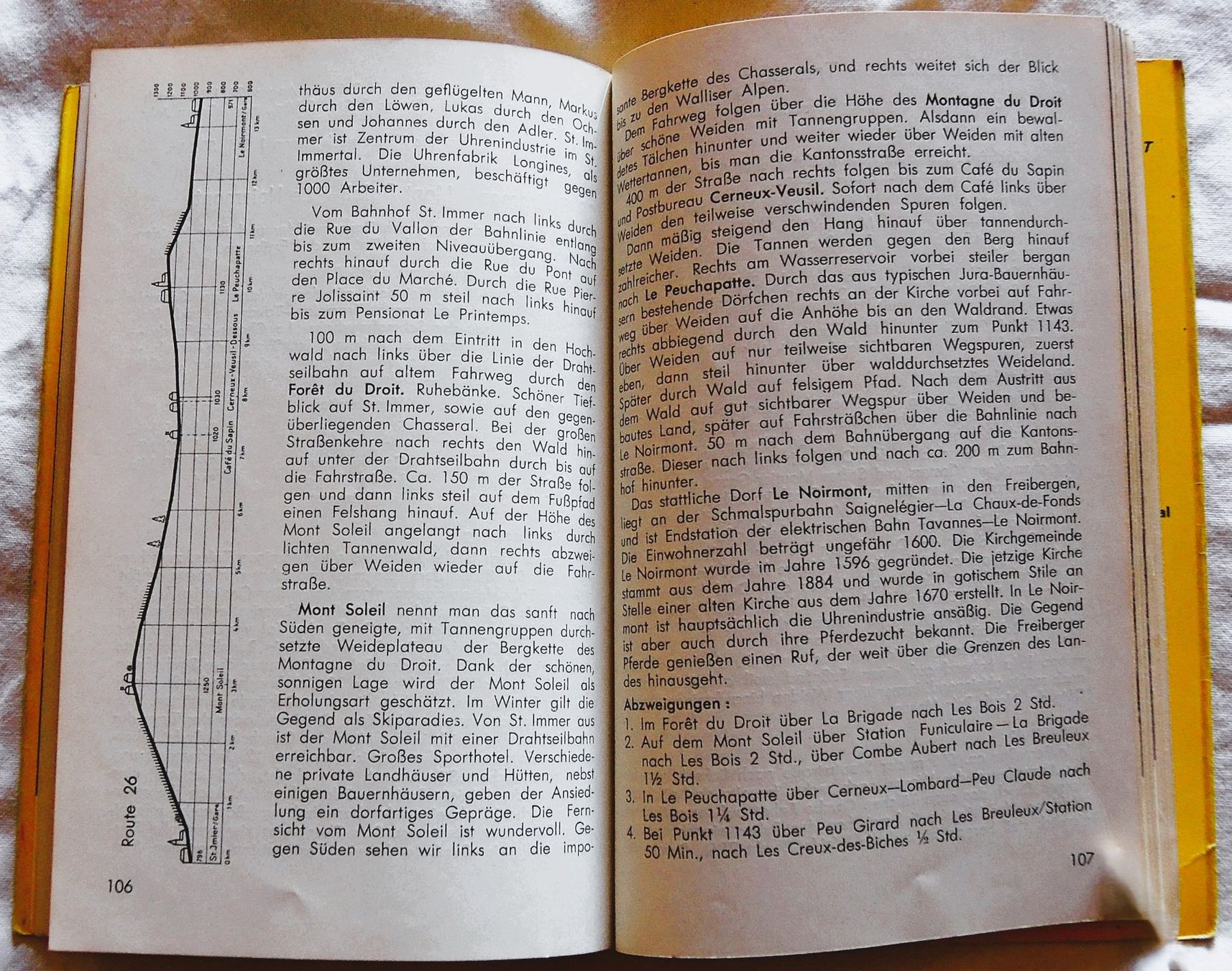 Libri: Berner Wanderwege - Wanderbuch von 1945 – Usato da Niederried b. Kallnach venduto da hanatim 3