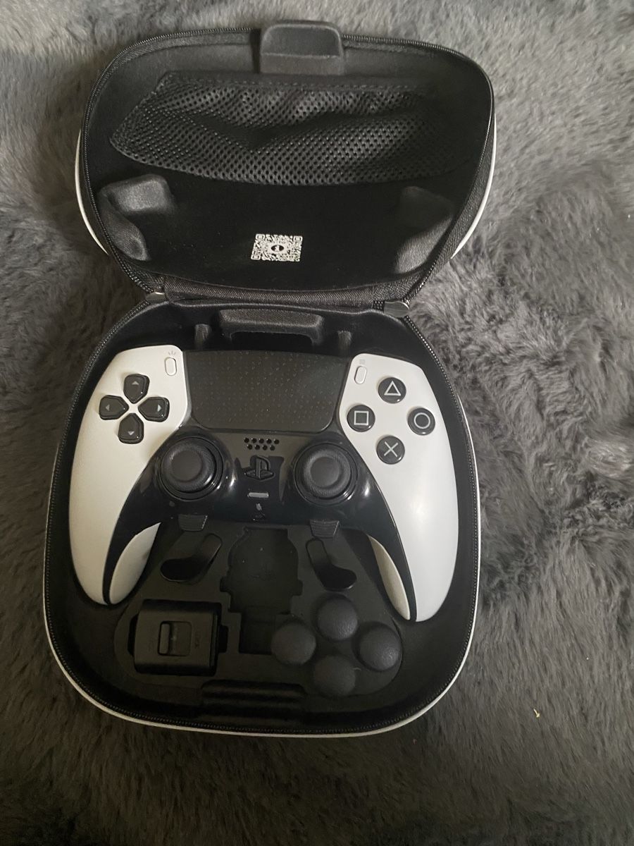 Sony Controller: PS5 Pro Controller – Usato da Schönenwerd venduto da nic_mrm9