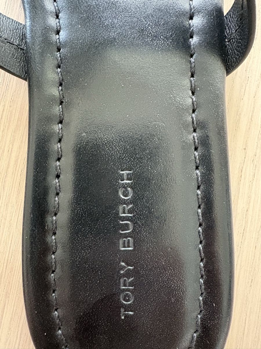 Tory Burch Scarpe da donna: schwarze Leder Sandalen von Tory Burch  – Nuovo (secondo la descrizione) da Zürich venduto da mausi030 2