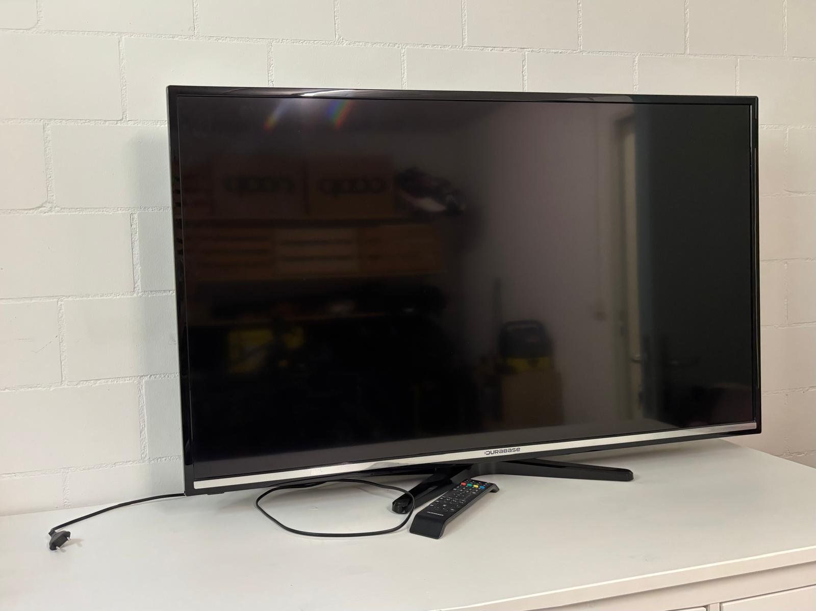 Durabase Appareils TV: Durabase Flachbild-TV – D'occasion à Opfikon par gad_gxs5 1
