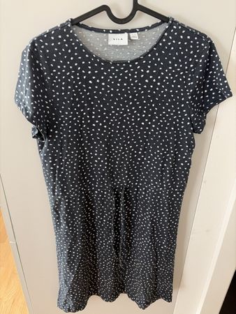 Robe d'été VILA, taille XS, motif pois 