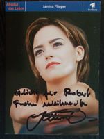 Janina Flieger Autogramm signiert Fotopostkarte 10x15cm