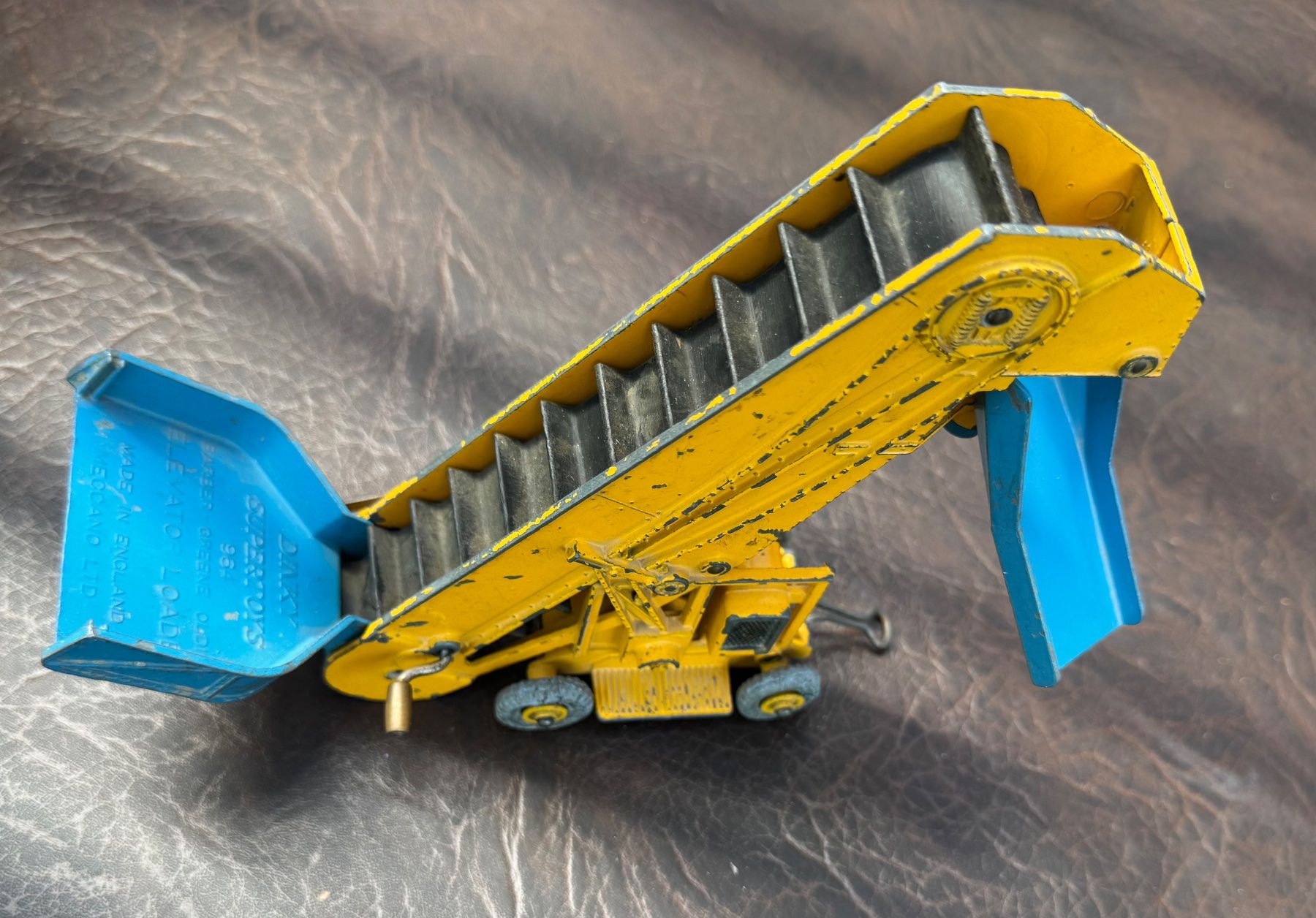 Dinky Toys Modellautos: DINKY TOYS, NR 964, ELEVATOR LOADER, VINTAGE, SCHÖN – Gebraucht aus Ostermundigen von L29 7