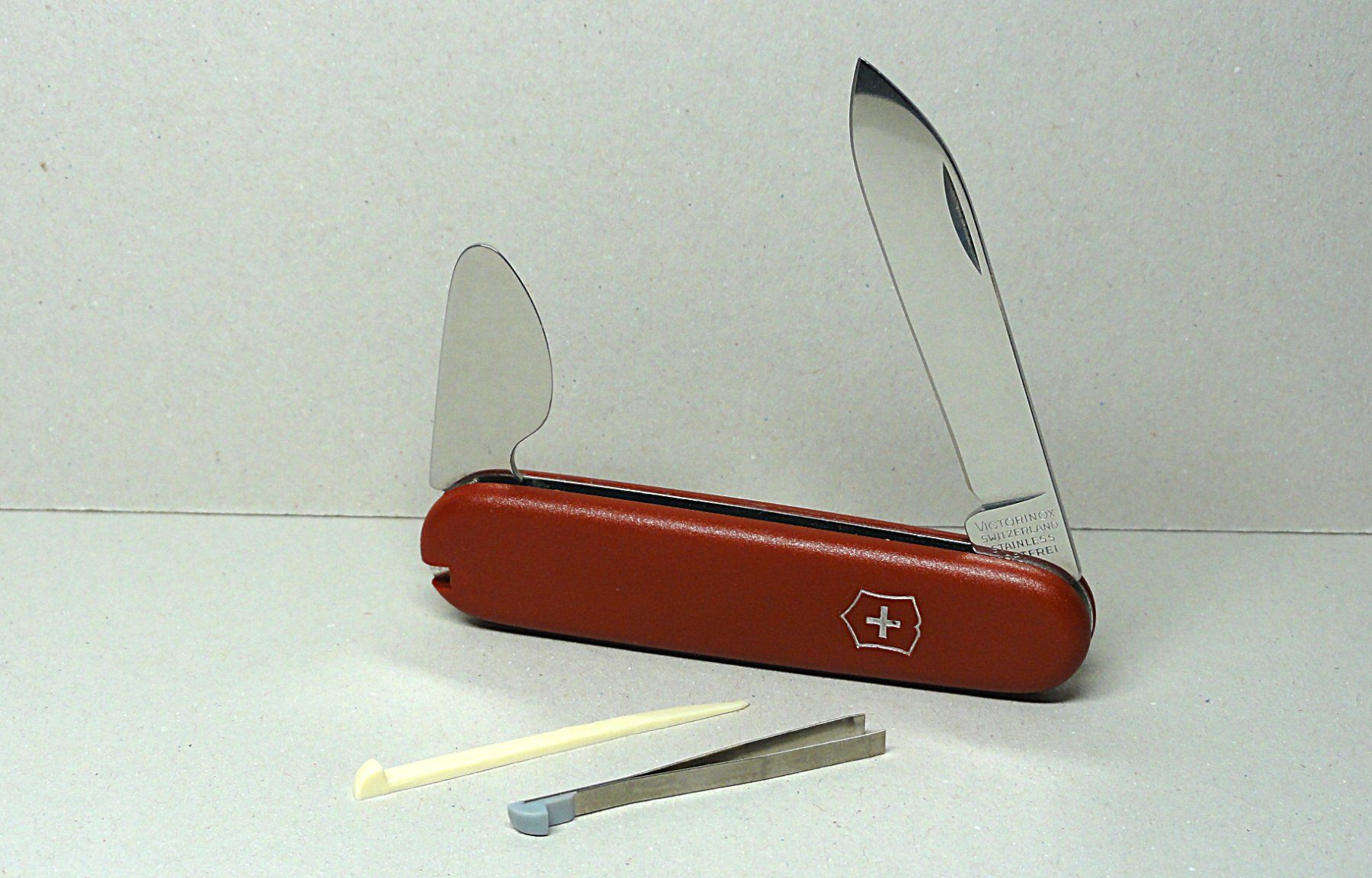 Victorinox Coltelli tascabile: Victorinox Uhrenmesser / Rot 84 mm "EcoLine" – Usato da Solduno venduto da albimicio