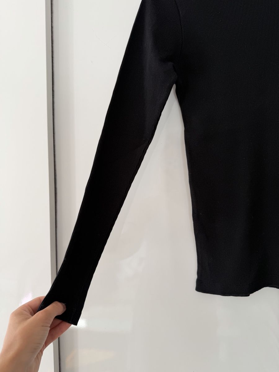 Lamarel Top: Lamarel ribbed black long sleeve top – Nuovo (secondo la descrizione) da Uster venduto da Monika_OB 6