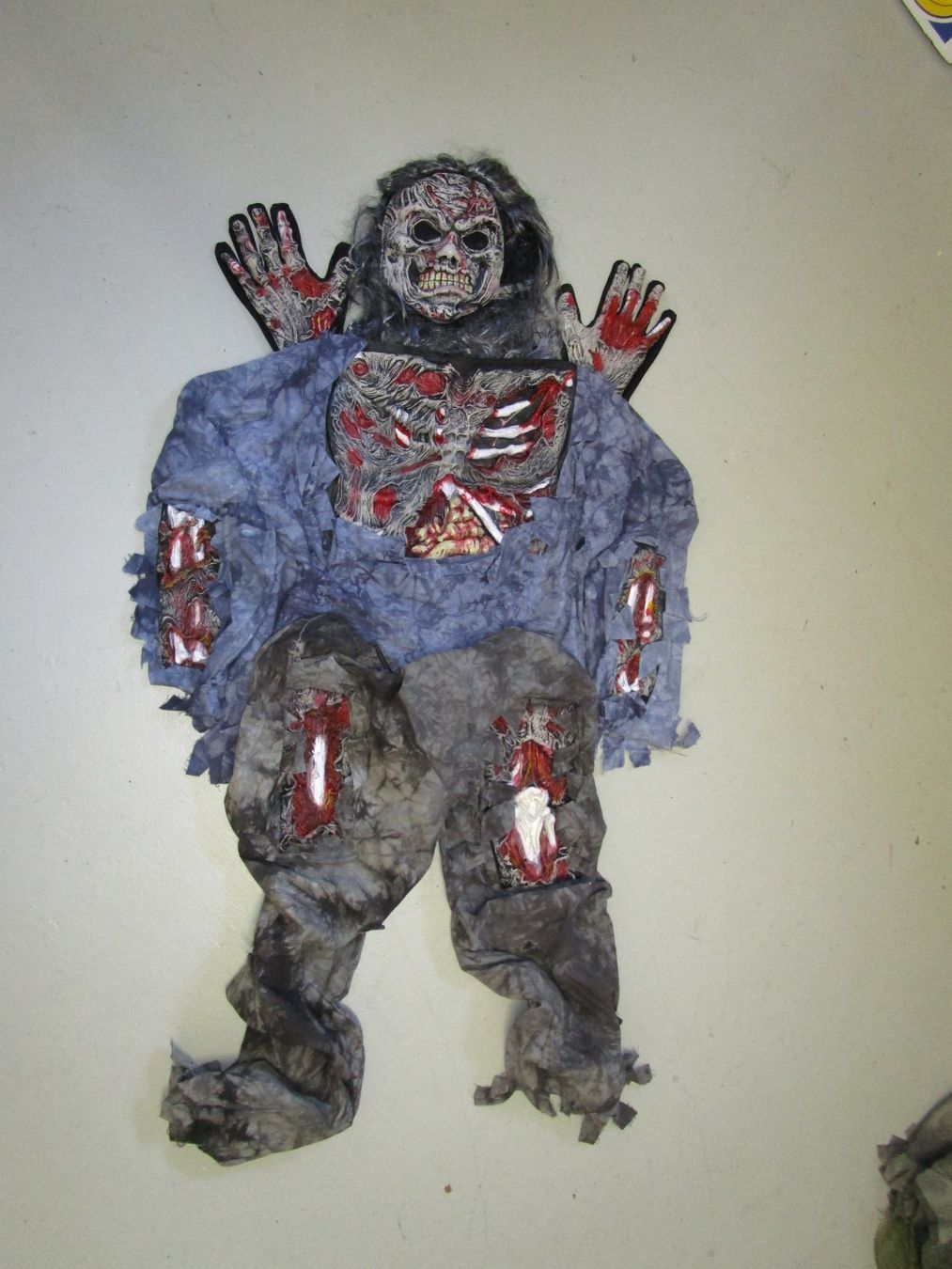 Costumi: 2 Zombie - Kostüme  HALLOWEEN – Usato da Ermatingen venduto da Kobold007 1