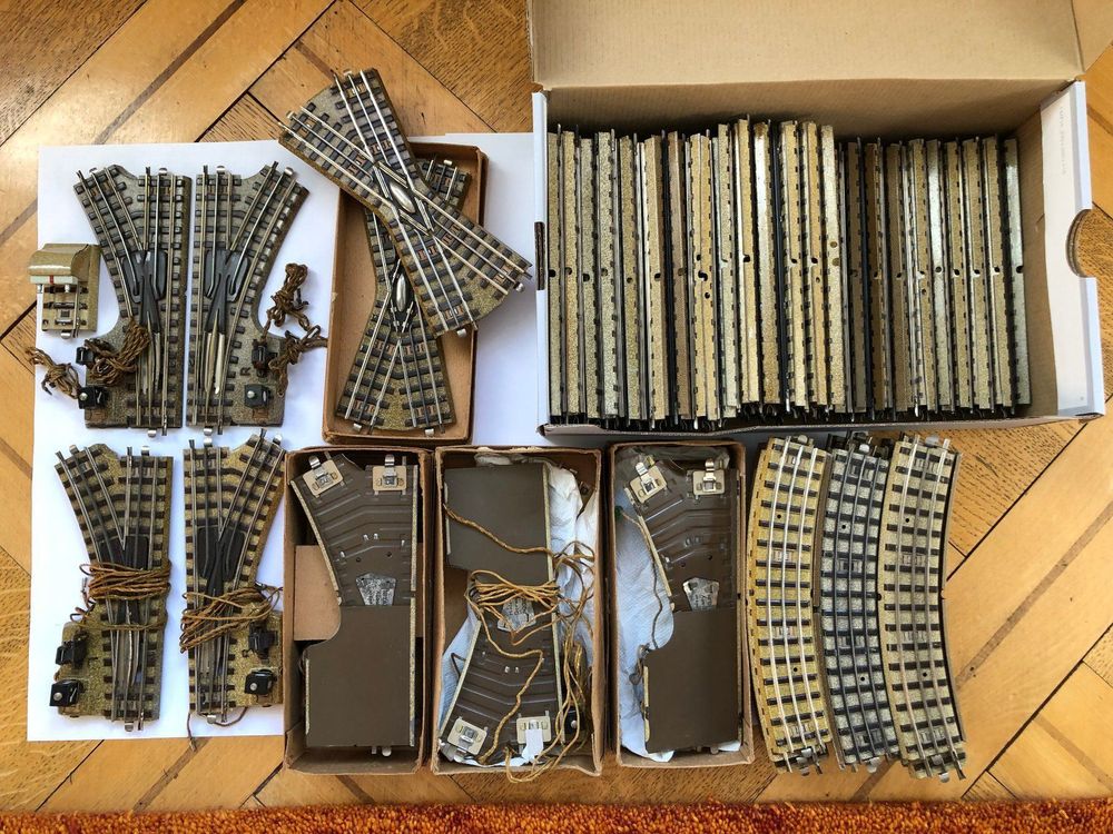 JOUEF HO LOT DE 29 RAILS DIVERS ET 1 AIGUILLAGE TRES BON ETAT