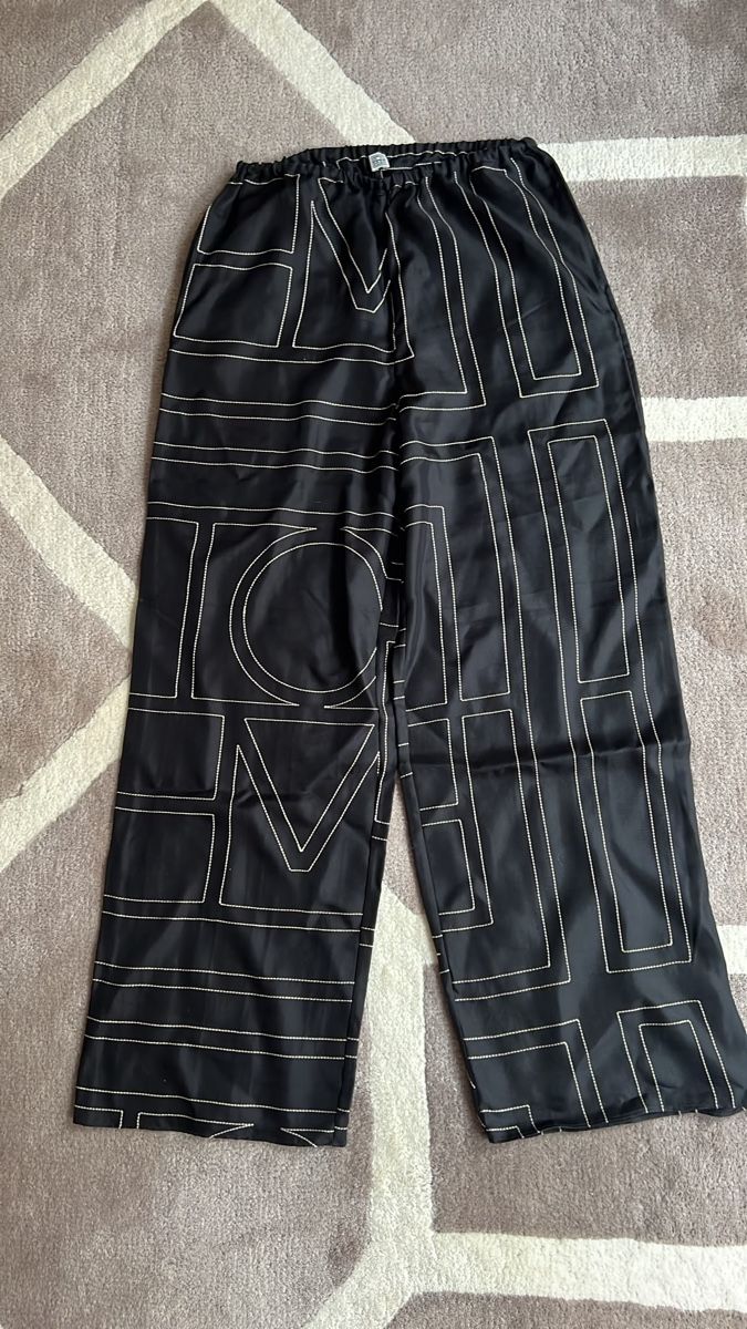 Totême Pantaloni: Toteme pj monogram  – Nuovo (secondo la descrizione) da Zürich venduto da lea_k85g