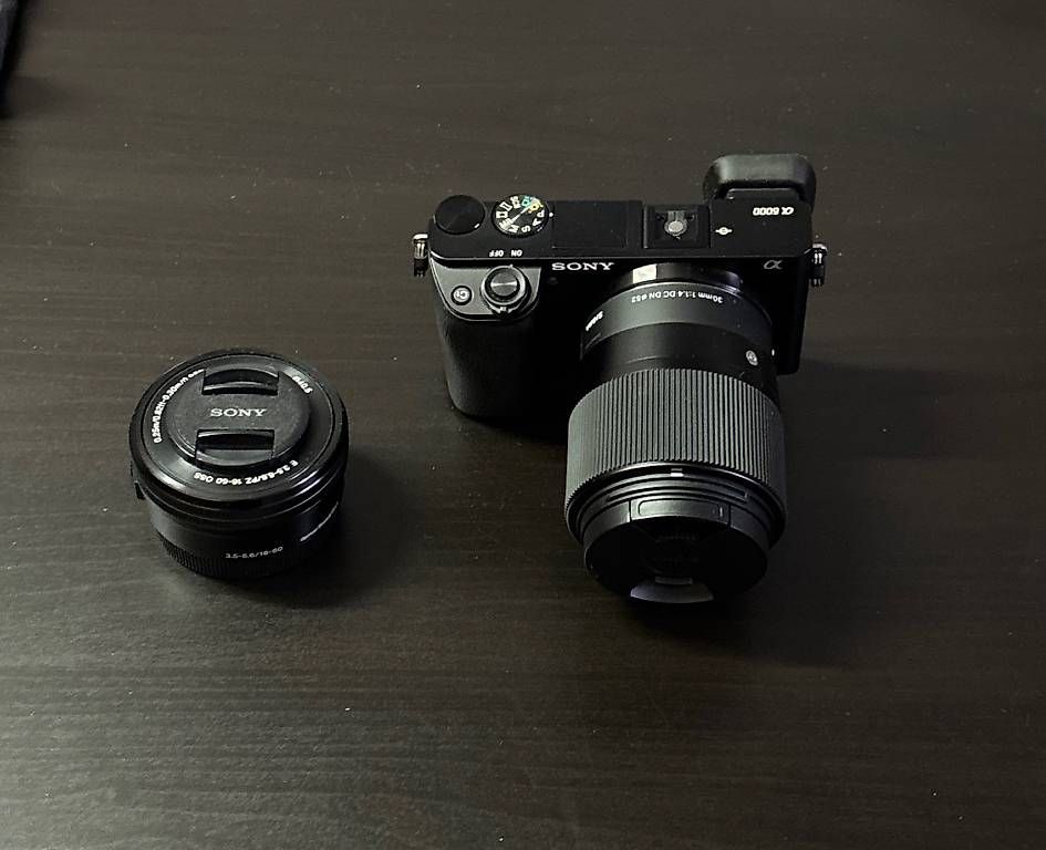 Fotocamera: Sony a6000 mit Zubehör – Usato da Luzern venduto da Lalo_ 2