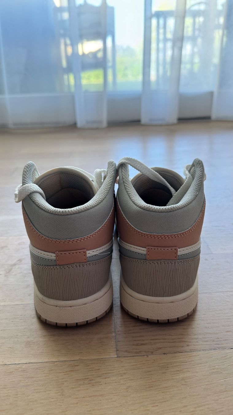 Jordan Scarpe da uomo: Jordan Air 1 Mid Gr. 40 – Nuovo (secondo la descrizione) da Beringen venduto da cnonlloyd 2