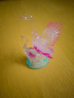 Eleganter Dekorations-Schwan aus Hartplastik