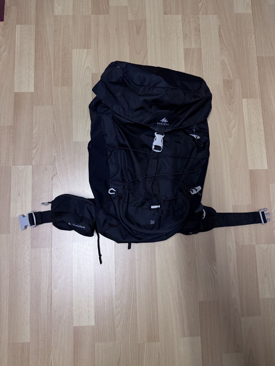 Decathlon Rucksäcke: Quecha 30l Rucksack  – Neu (gemäss Beschreibung) aus Wetzikon ZH von bos_7dbr