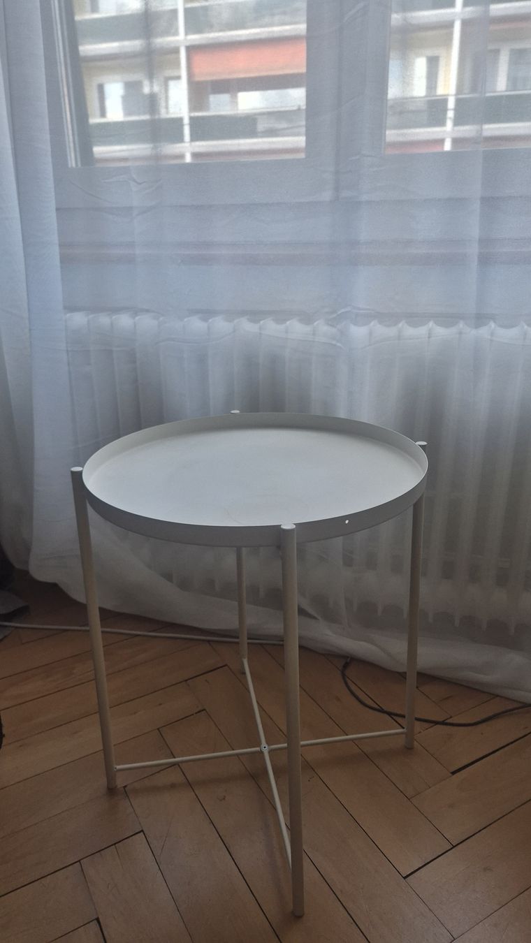 Ikea Comodini: Beistelltisch Gladom – Usato da Zürich venduto da psc_gm8n 1