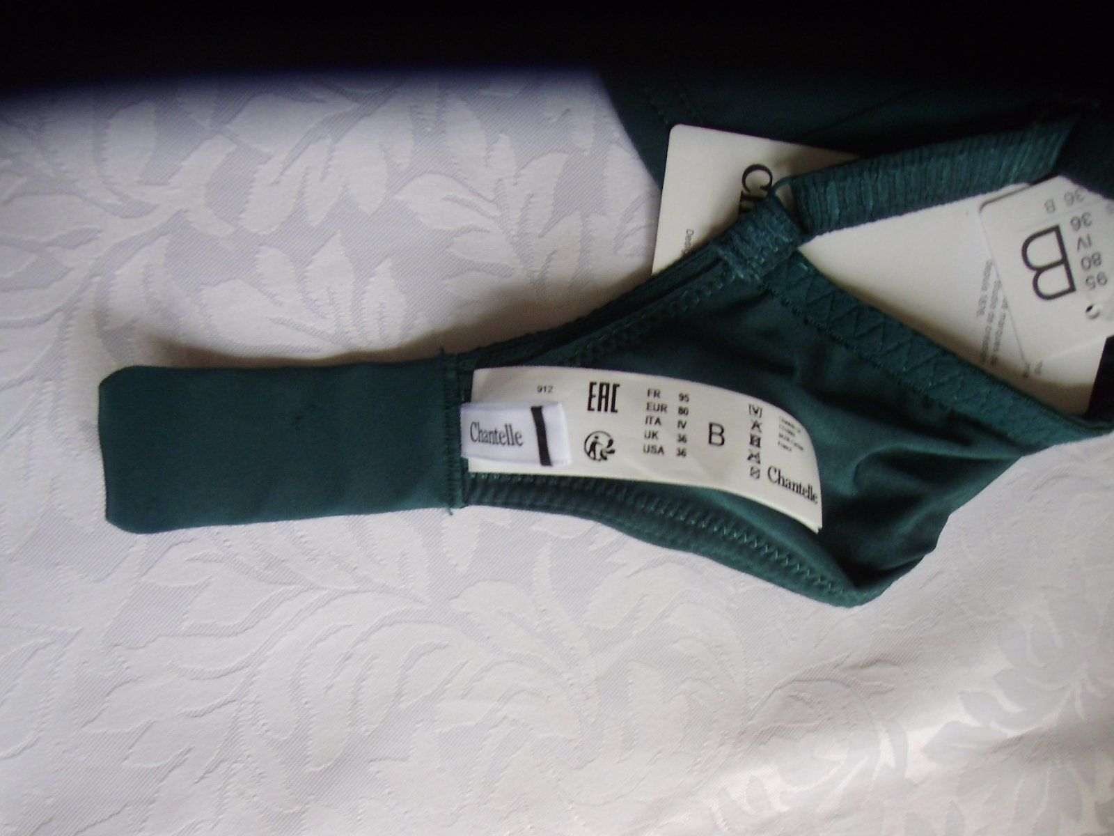 Chantelle Altra biancheria intima: BH 80 B von Chantelle **NEU** – Nuovo e nell'imballaggio originale da Walenstadt venduto da Pluisa 4