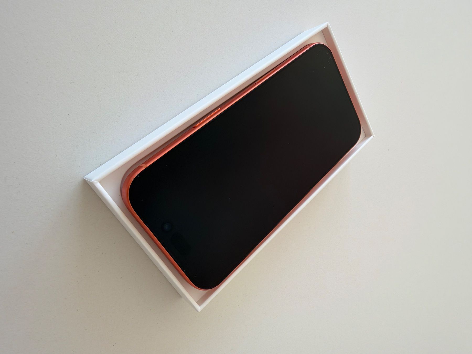 Apple Portables: Iphone 17 Pro Orange 256gb – D'occasion à Luzern par Tokio2 2