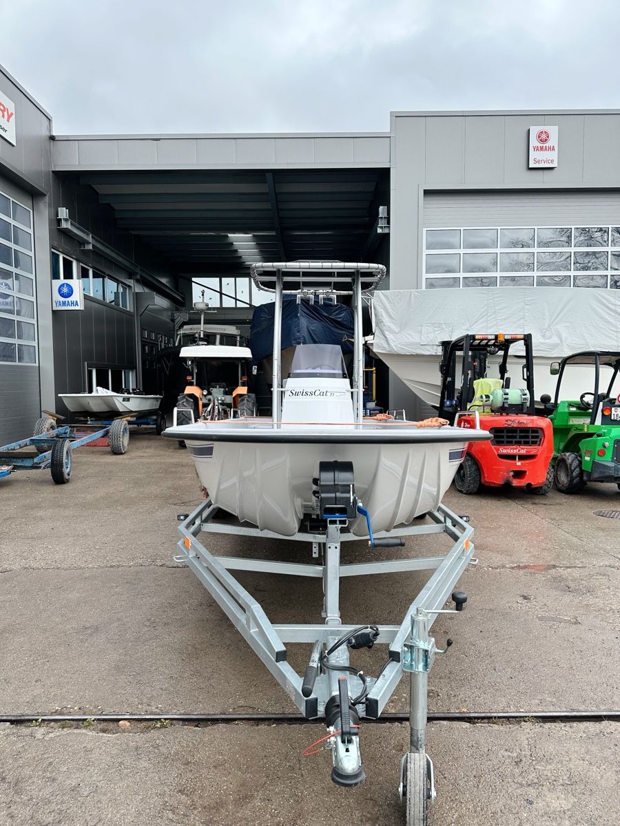 Yamaha Boote: Mororboot Swiss Cat 21 mit 100PS Yamaha – Neu (gemäss Beschreibung) aus Solothurn von Eduka72 3