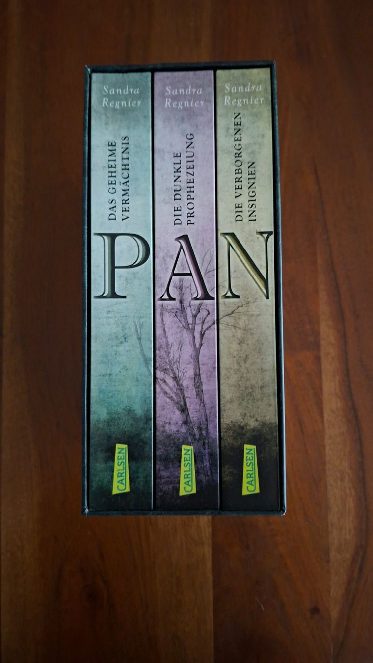 Libri: Pan Trilogie – Usato da Winterthur venduto da Neko4
