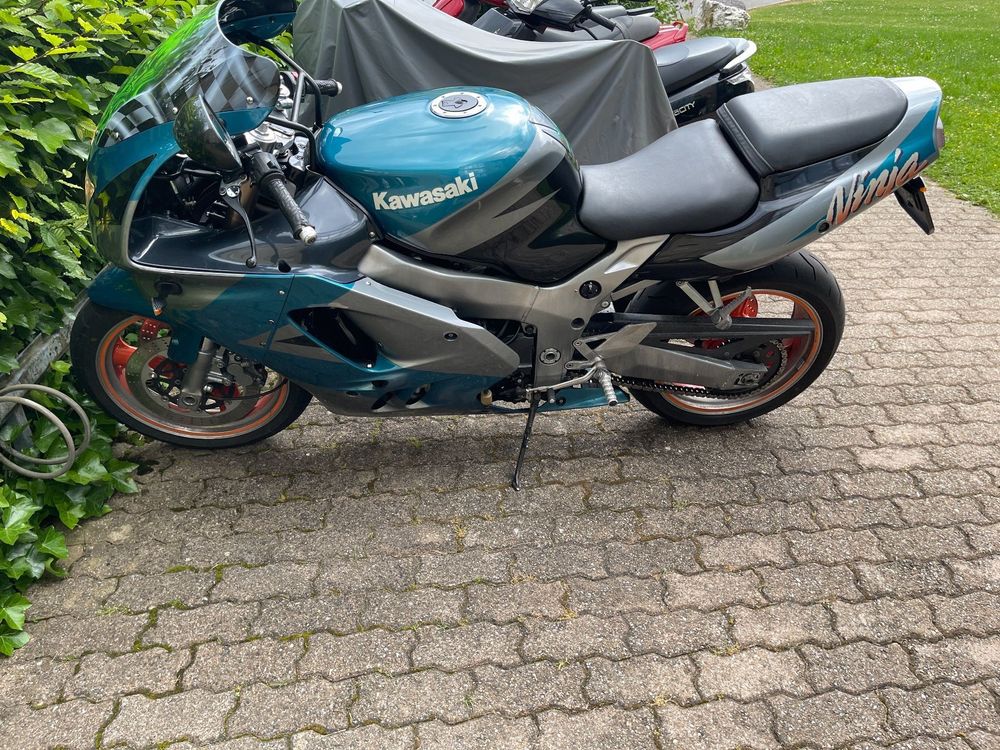 Kawasaki ZX9 (Gebraucht) in Solothurn für CHF 820 – nur Abholung auf ...