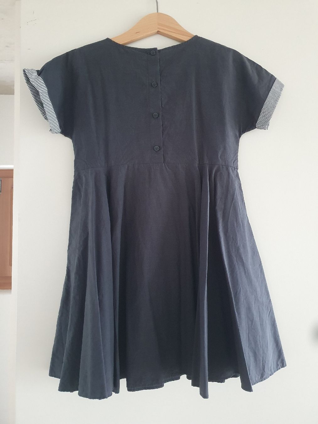 Cos Vestiti & Gonne: COS Kleid Gr. 98-104 – Usato da Villars-sur-Glâne venduto da richardette 2