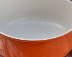 Caquelon Made in France orange emailliert gebrauchter Zustan