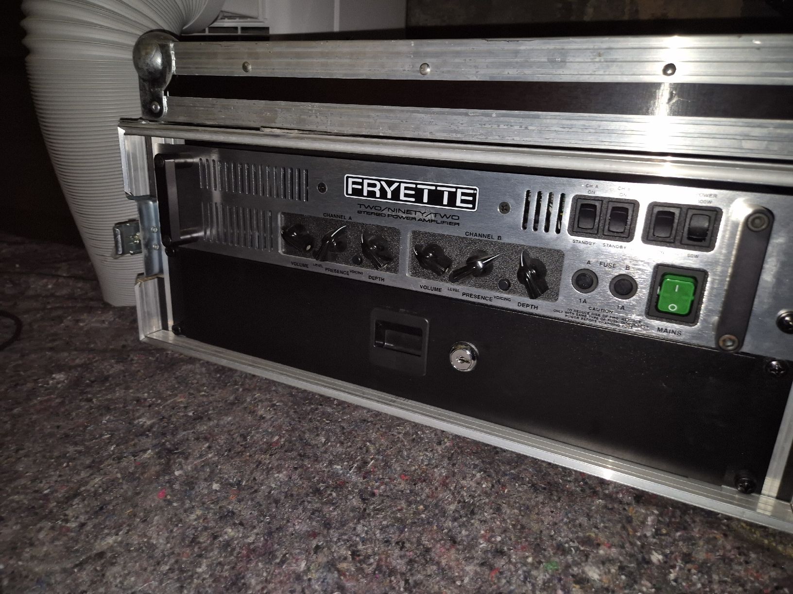 Amplificateurs: Fryette 2/90/2 Amplificateur de Puissance Stéréo à Lampes – D'occasion à Yverdon-les-Bains par Dormondm 2