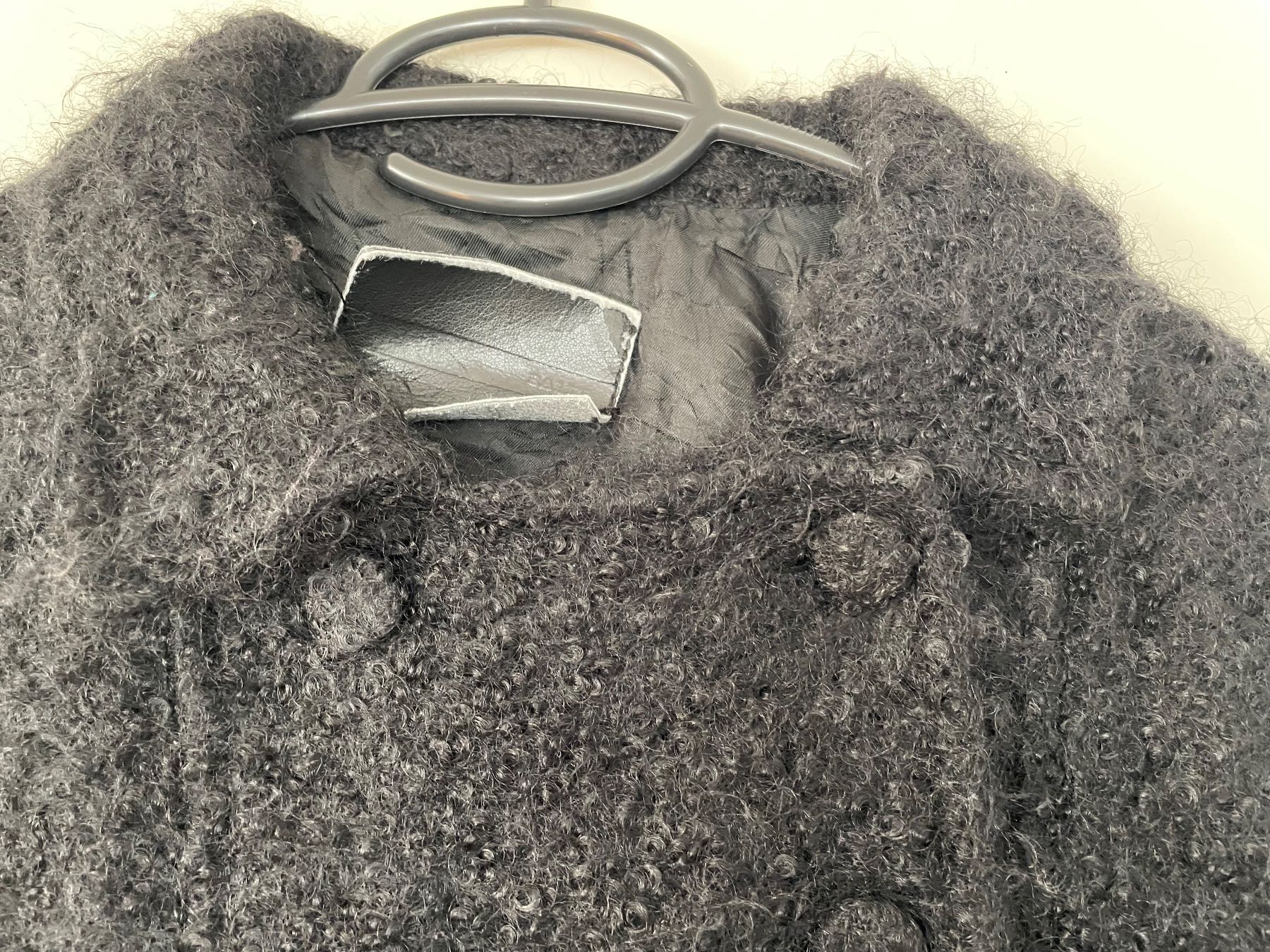Bally Mäntel: BALLY Schwarzer Wollmantel Gr.38 – Gebraucht aus Unterentfelden von mar_kg6w 3