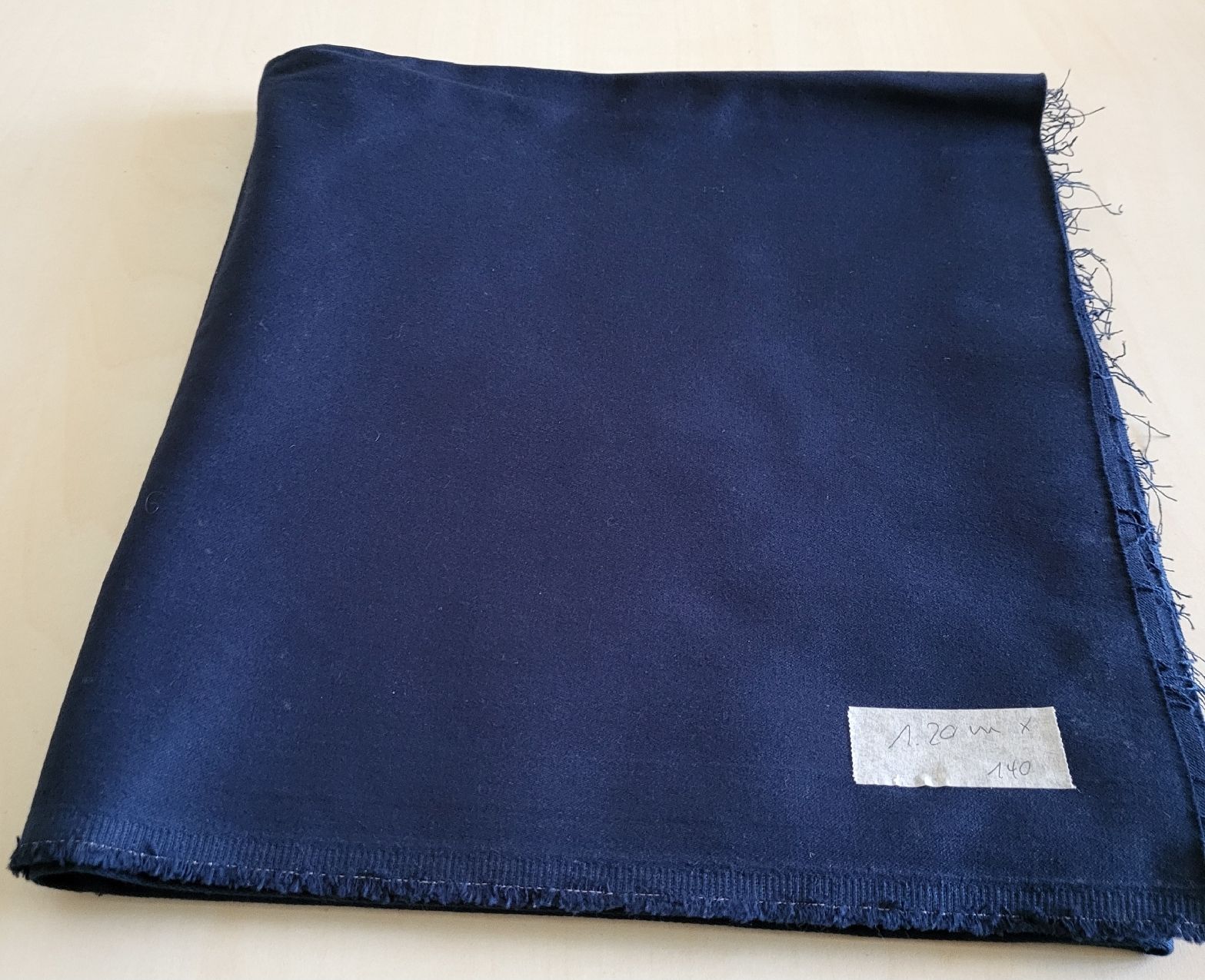 Stoffe: Stoffresten dunkelblau 1.20 m x 1.40 m – Gebraucht aus Winterthur von Baer49