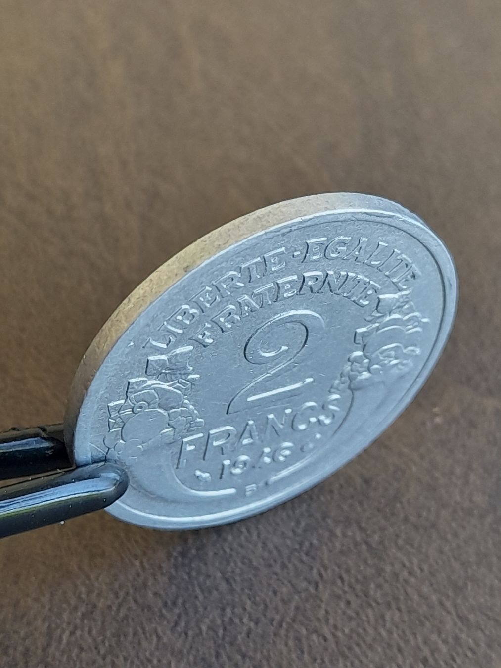 Alle Münzen: 2 Francs 1946 b Frankreich  – Gebraucht aus Basel von Basel_20 1