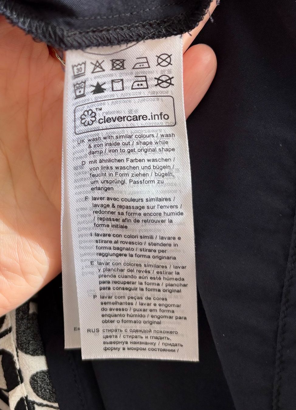 Esprit Vestiti: Langes Viskosekleid mit Unterkleid – Nuovo (secondo la descrizione) da Niederrohrdorf venduto da Madoqua 7