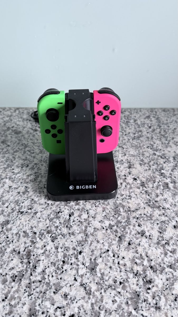 Nintendo Console: Nintendo Switch OLED Modell – Usato da Basel venduto da stalders72 2