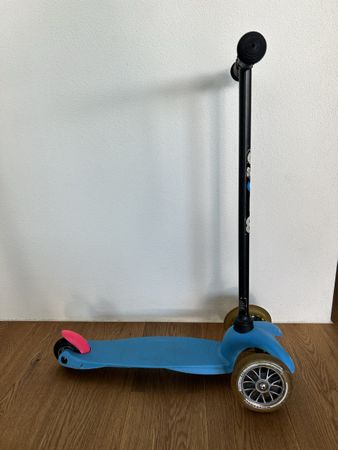 Micro Trottinett / Scooter