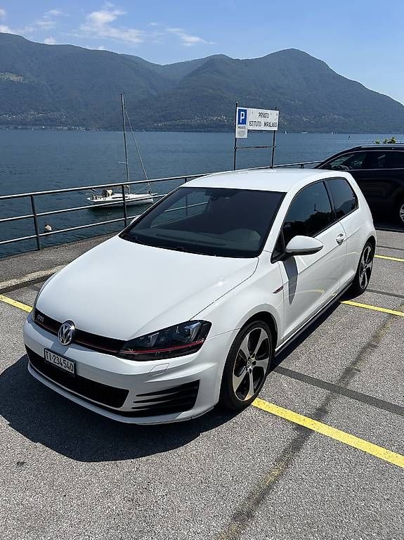 Autos: Volkswagen Golf GTI Performance DSG 230cv – Gebraucht aus Losone von Ivanpuseljic