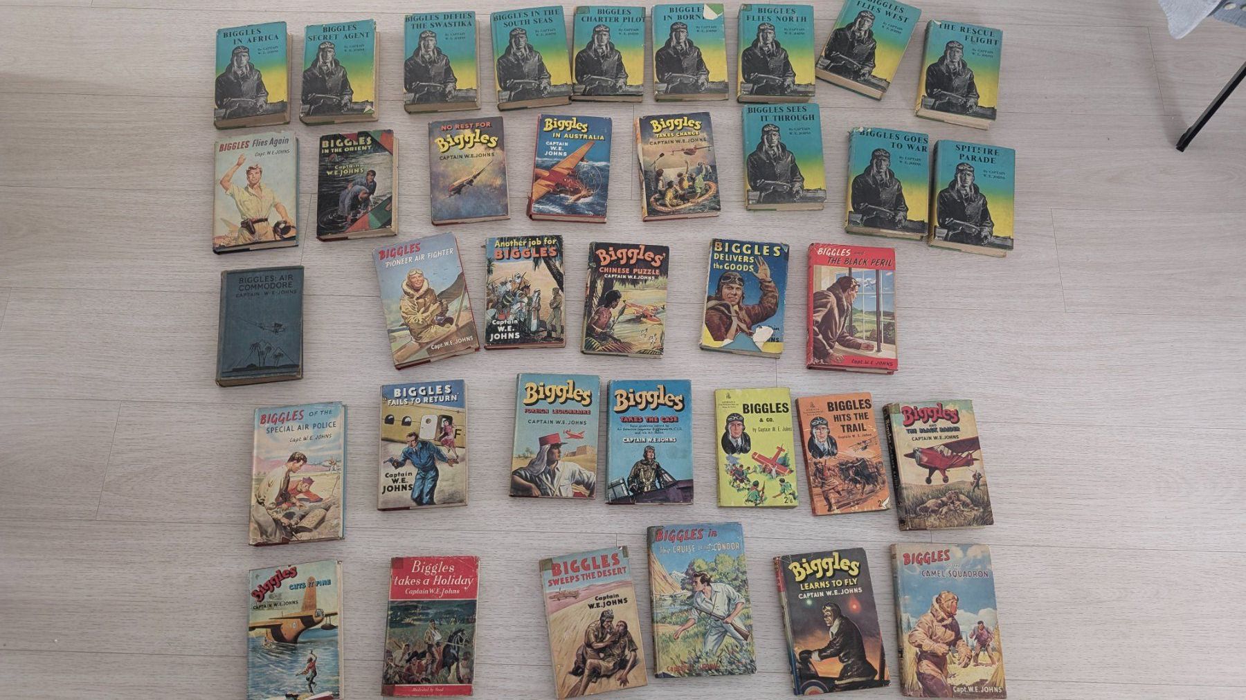 Libri: Kollektion Biggles Bücher (Englisch) – Usato da Meilen venduto da chezdavid52