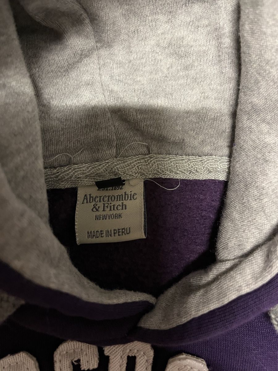 Abercrombie Maglioni & Felpe: Kinderpullover von Abercombie, Grösse 104 – Usato da Kirchberg BE venduto da qualle01 2