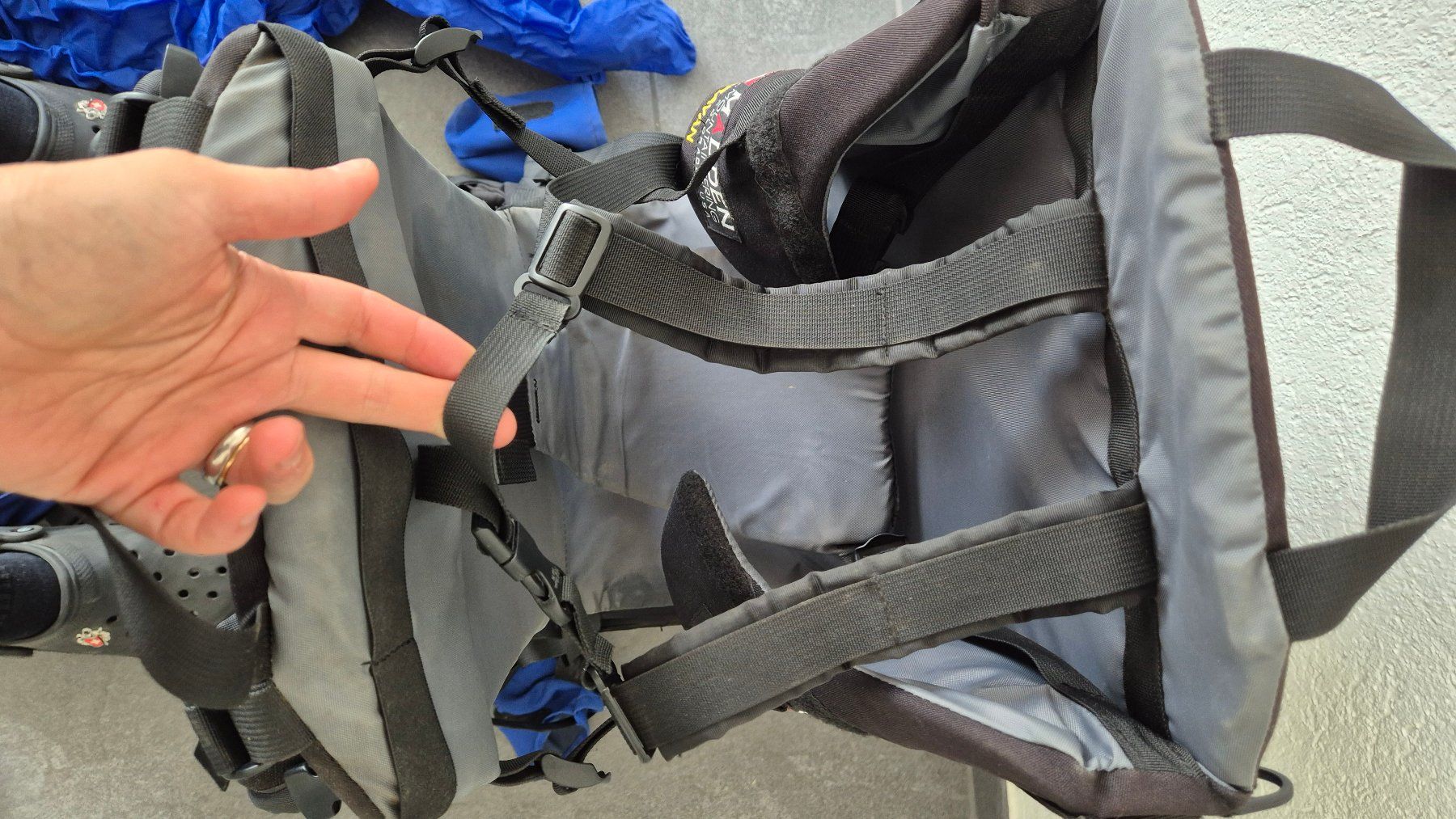 Rucksäcke: Kindertrage-Wanderrucksack Madden – Gebraucht aus Wasen im Emmental von asstaehli 2