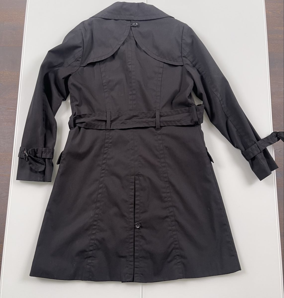H&M Mäntel: Trenchcoat schwarz H&M in Gr.42 – Gebraucht aus Bannwil von Anoia 3
