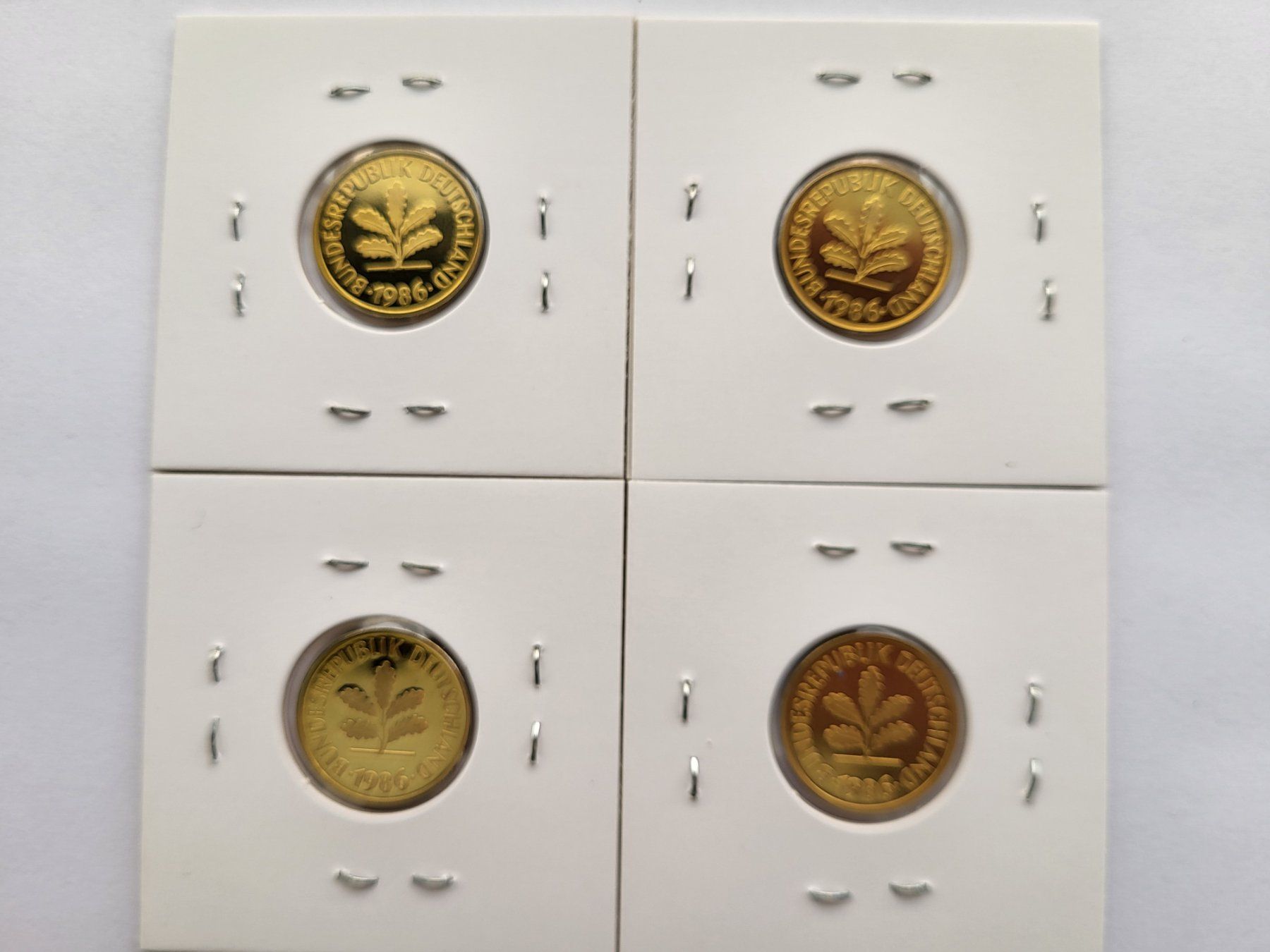 Tutti le monete: 5 Pfennig D-F-G-J 1986 PP – Nuovo (secondo la descrizione) da Pravidondaz venduto da LVtik 1