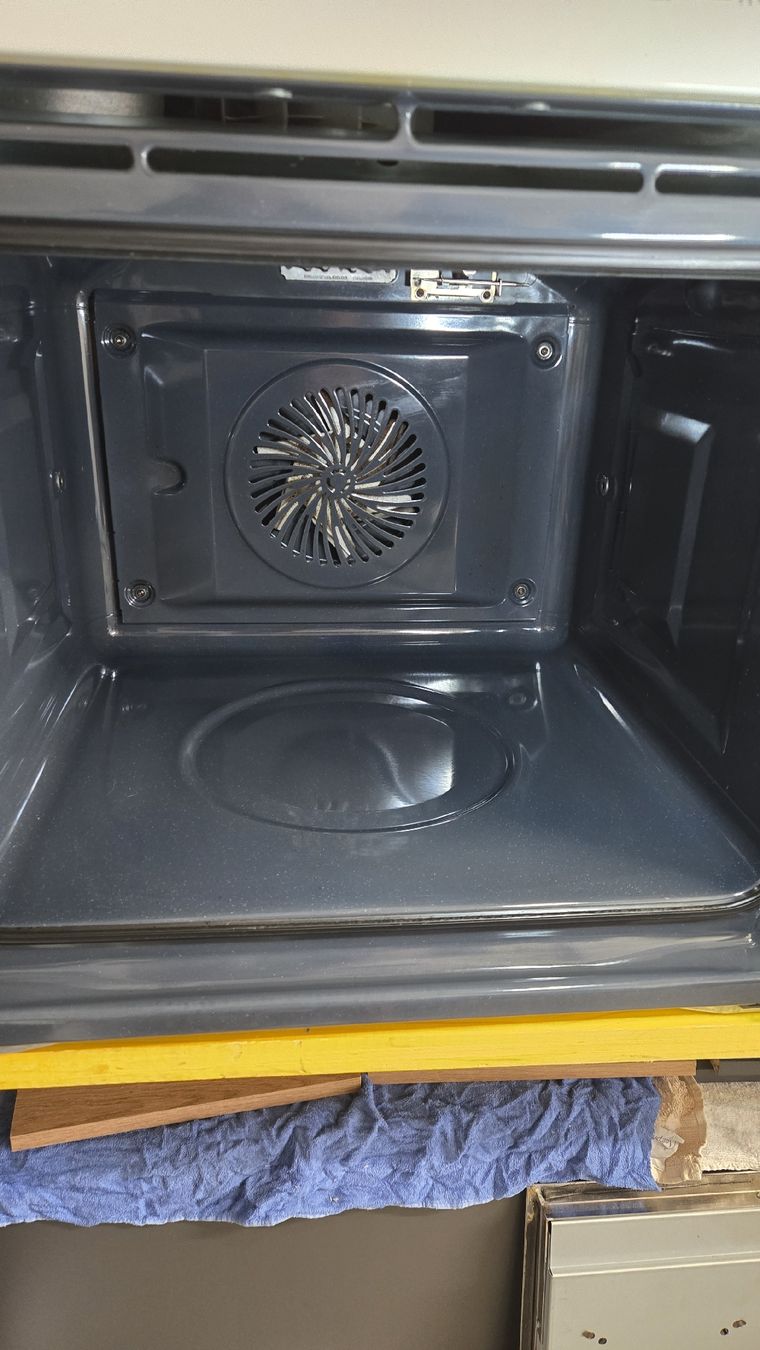 Electrolux Backöfen: Einbaubackofen Electrolux weiss Typ 71 ACA 01 DB EB6L40WE. – Gebraucht aus Rümlang von Idre 5