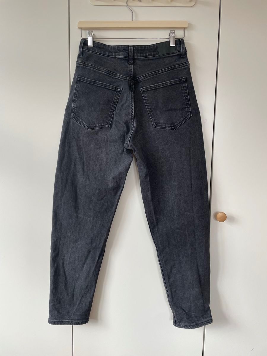 Weekday Jeans: Weekday Mom Jeans 27 – Gebraucht aus Arlesheim von Mameil 1