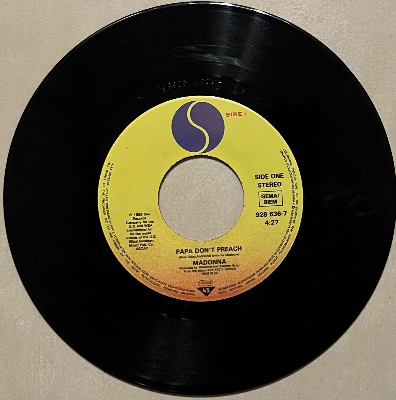 Dischi in vinile: MADONNA - PAPA DON'T PREACH – Usato da Bussigny venduto da vinyl-pas-cher