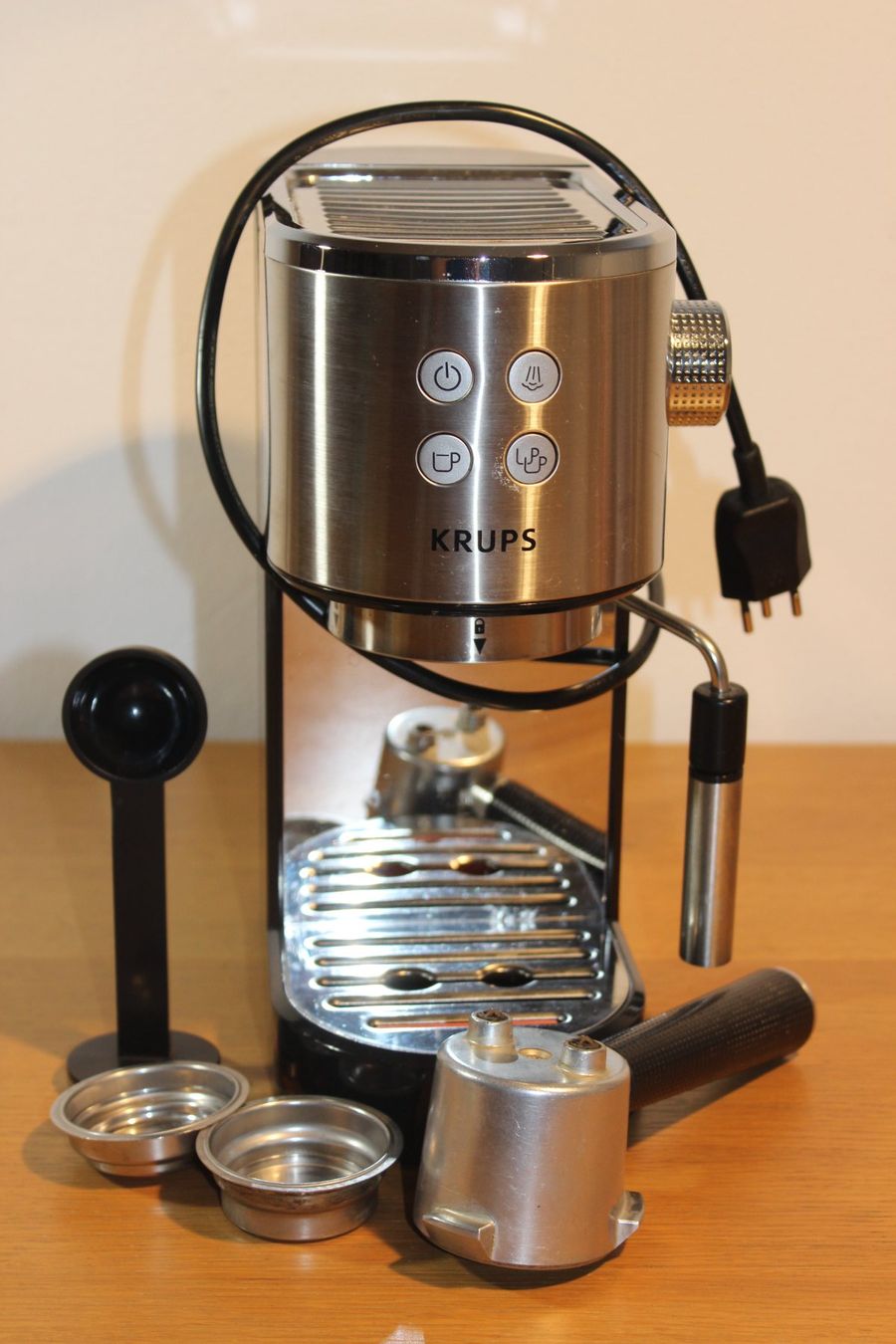 Krups Macchine per caffè & Macchine per espresso: Krups-Kaffeemaschine – Usato da Basel venduto da Mila_Graf 7
