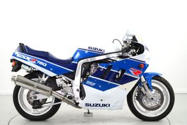 Suzuki GSX-R 750